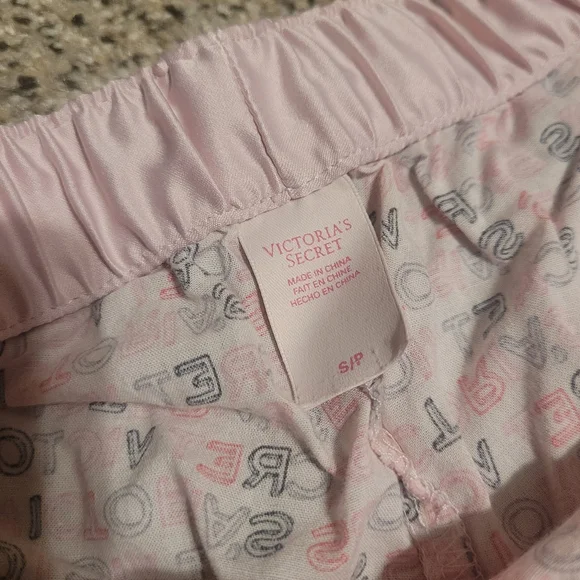 Victorias Secret Pajama Shorts - Picture 4 of 4